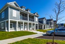 Cottages on Hollywood